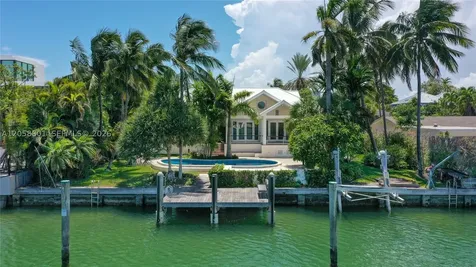 621 N Mashta Drive Key Biscayne FL 33149