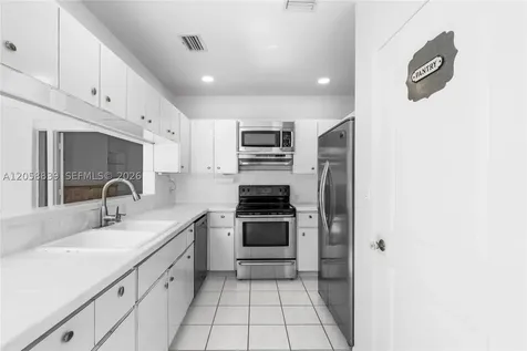 1906 SW 21st Street Miami FL 33145