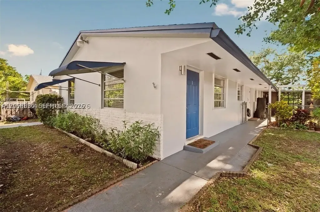 5120 SW 26th Avenue Dania Beach FL 33312