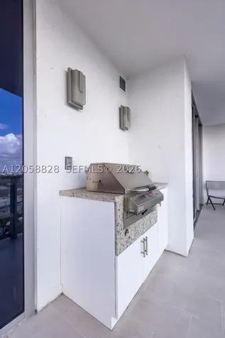1180 N Federal Highway Fort Lauderdale FL 33304