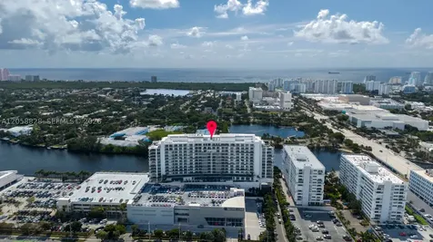 1180 N Federal Highway Fort Lauderdale FL 33304