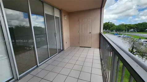 10985 SW 107th Street Miami FL 33176
