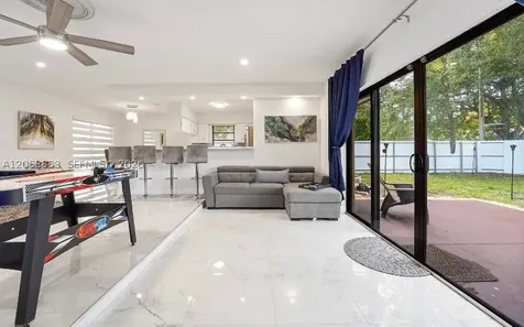 941 NW 180th Terrace Miami Gardens FL 33169