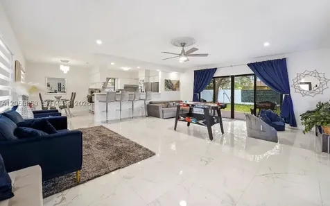 941 NW 180th Terrace Miami Gardens FL 33169