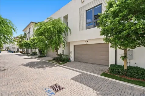 5080 NW 84th Avenue Doral FL 33166
