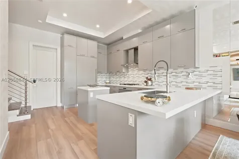 5080 NW 84th Avenue Doral FL 33166