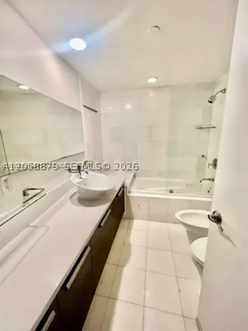 2950 NE 188th Street Aventura FL 33180