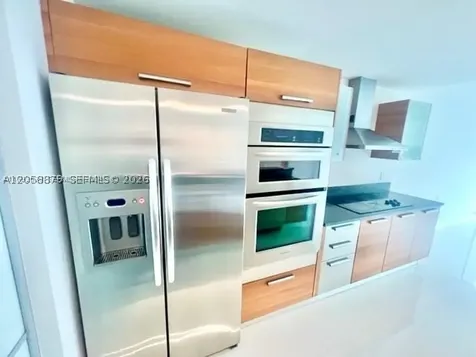2950 NE 188th Street Aventura FL 33180