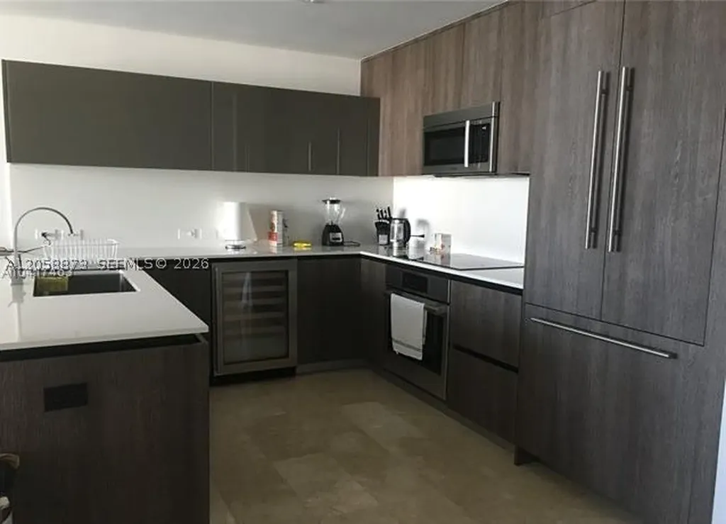 88 SW 7th Street Miami FL 33130