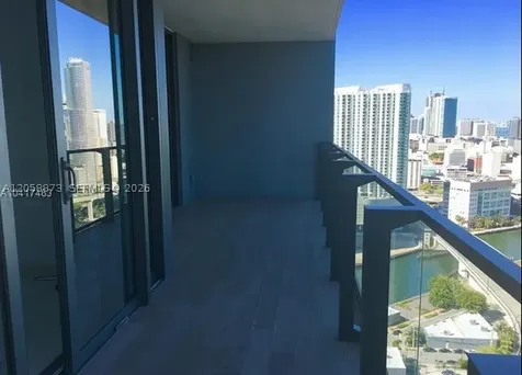 88 SW 7th Street Miami FL 33130