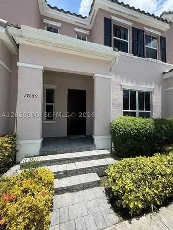 17089 SW 93rd Street Miami FL 33196