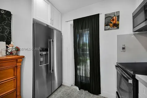 2925 NW 63rd Street Miami FL 33147