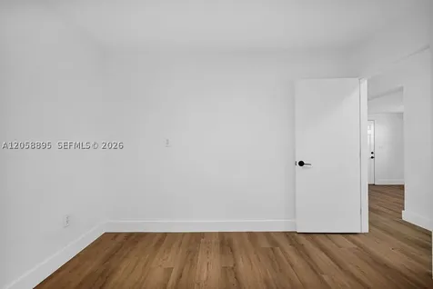 2925 NW 63rd Street Miami FL 33147