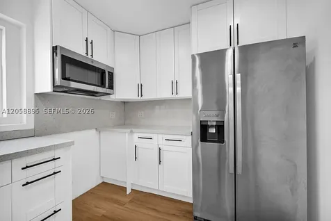 2925 NW 63rd Street Miami FL 33147