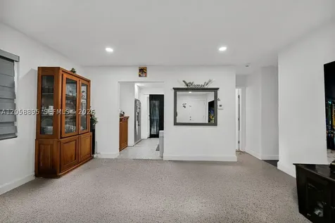 2925 NW 63rd Street Miami FL 33147
