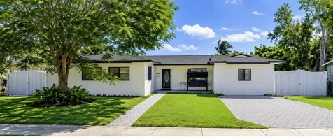 10364 Fairway Heights Boulevard Miami FL 33157