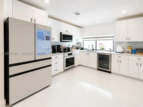10364 Fairway Heights Boulevard Miami FL 33157