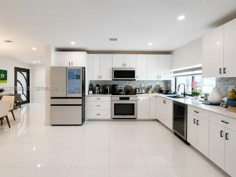 10364 Fairway Heights Boulevard Miami FL 33157