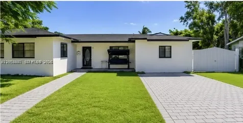 10364 Fairway Heights Boulevard Miami FL 33157
