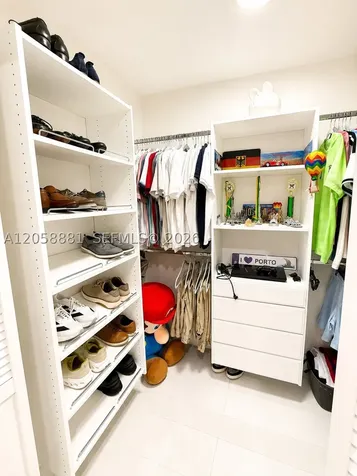 10364 Fairway Heights Boulevard Miami FL 33157