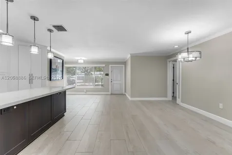 1310 SW 92nd Avenue Miami FL 33174