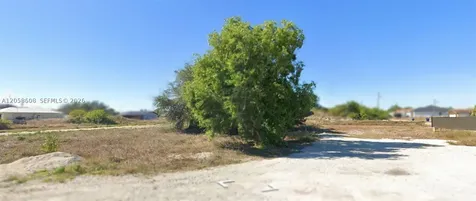 2908 Donald Avenue S Lehigh Acres FL 33976