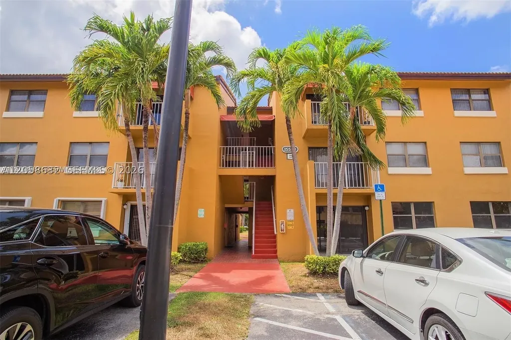 15550 SW 80th Street Miami FL 33193