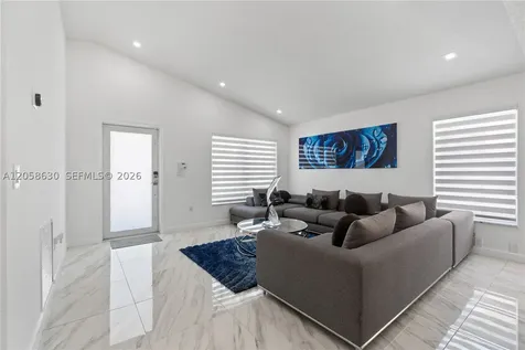 8842 SW 215th Lane Cutler Bay FL 33189