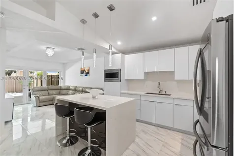 8842 SW 215th Lane Cutler Bay FL 33189