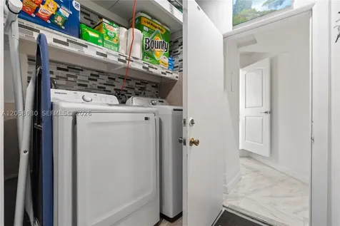 8842 SW 215th Lane Cutler Bay FL 33189