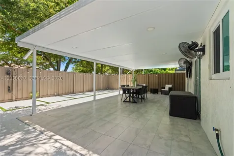 8842 SW 215th Lane Cutler Bay FL 33189