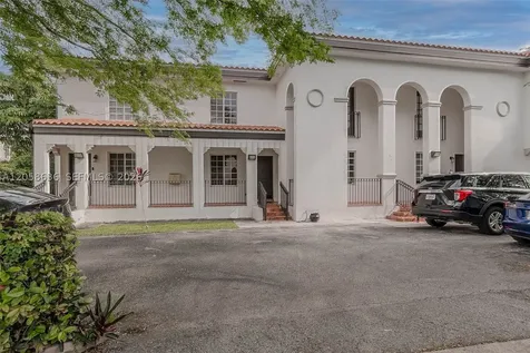 21 Madeira Avenue Coral Gables FL 33134