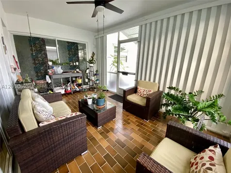 2374 SW 11th Avenue Boynton Beach FL 33426