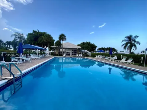 2374 SW 11th Avenue Boynton Beach FL 33426