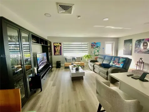 2374 SW 11th Avenue Boynton Beach FL 33426