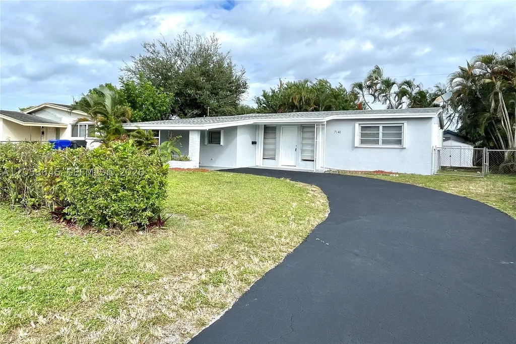 7141 Wilson Street Hollywood FL 33024