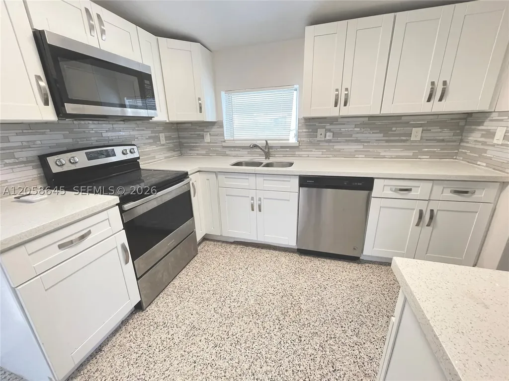 7141 Wilson Street Hollywood FL 33024
