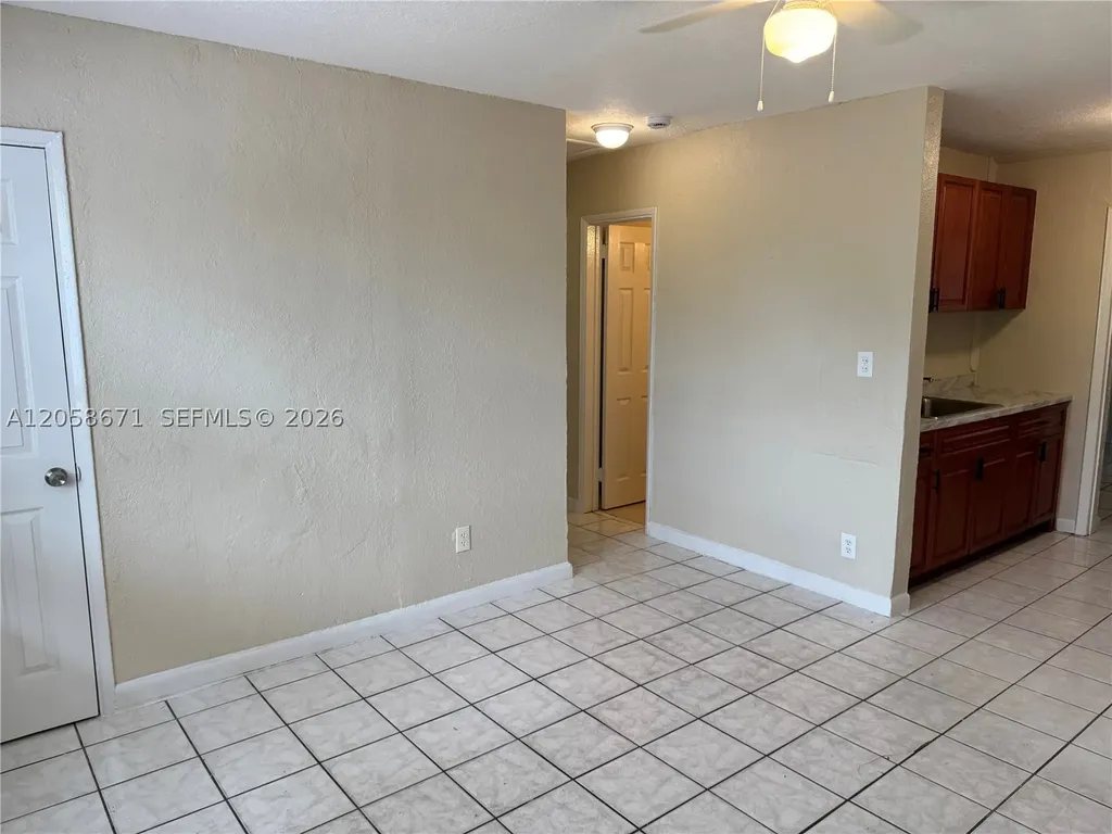 2352 NW 13th Court Fort Lauderdale FL 33311