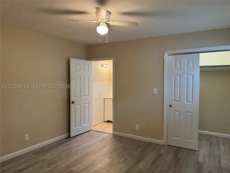 2352 NW 13th Court Fort Lauderdale FL 33311