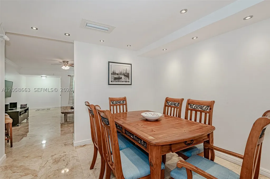 1413 N 15th Avenue Hollywood FL 33020