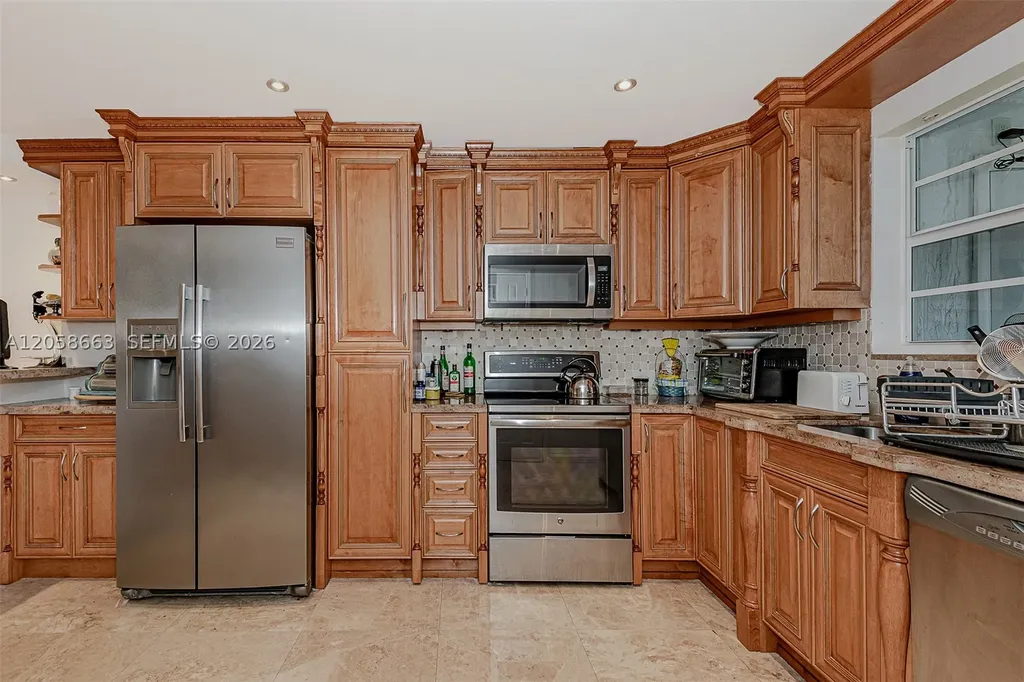 1413 N 15th Avenue Hollywood FL 33020