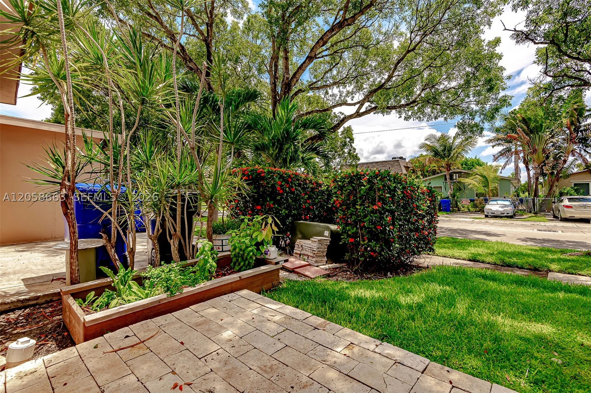 1413 N 15th Avenue Hollywood FL 33020