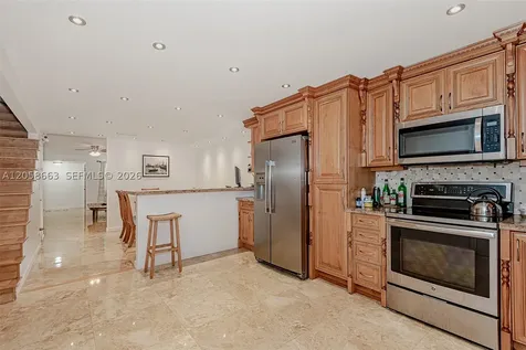 1413 N 15th Avenue Hollywood FL 33020