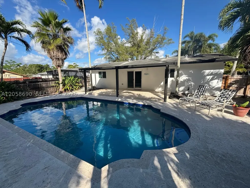 2900 SW 16th Street Fort Lauderdale FL 33312