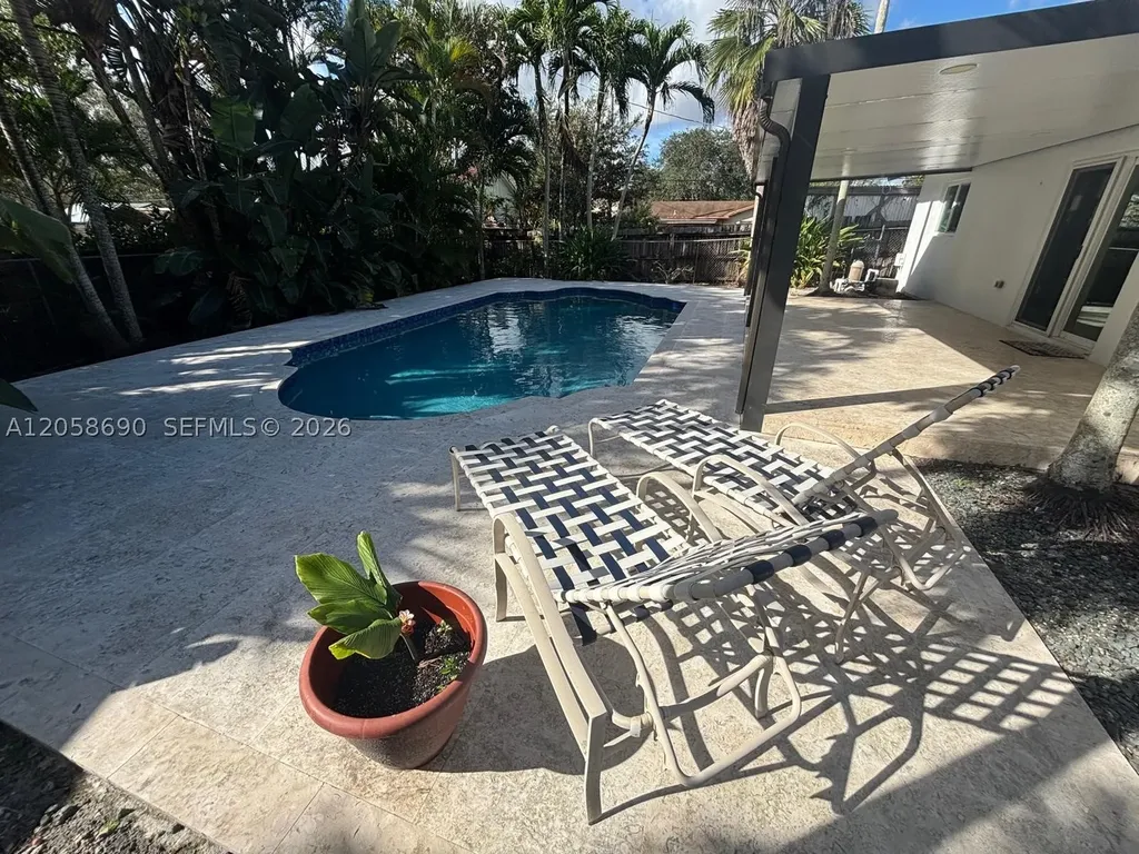 2900 SW 16th Street Fort Lauderdale FL 33312