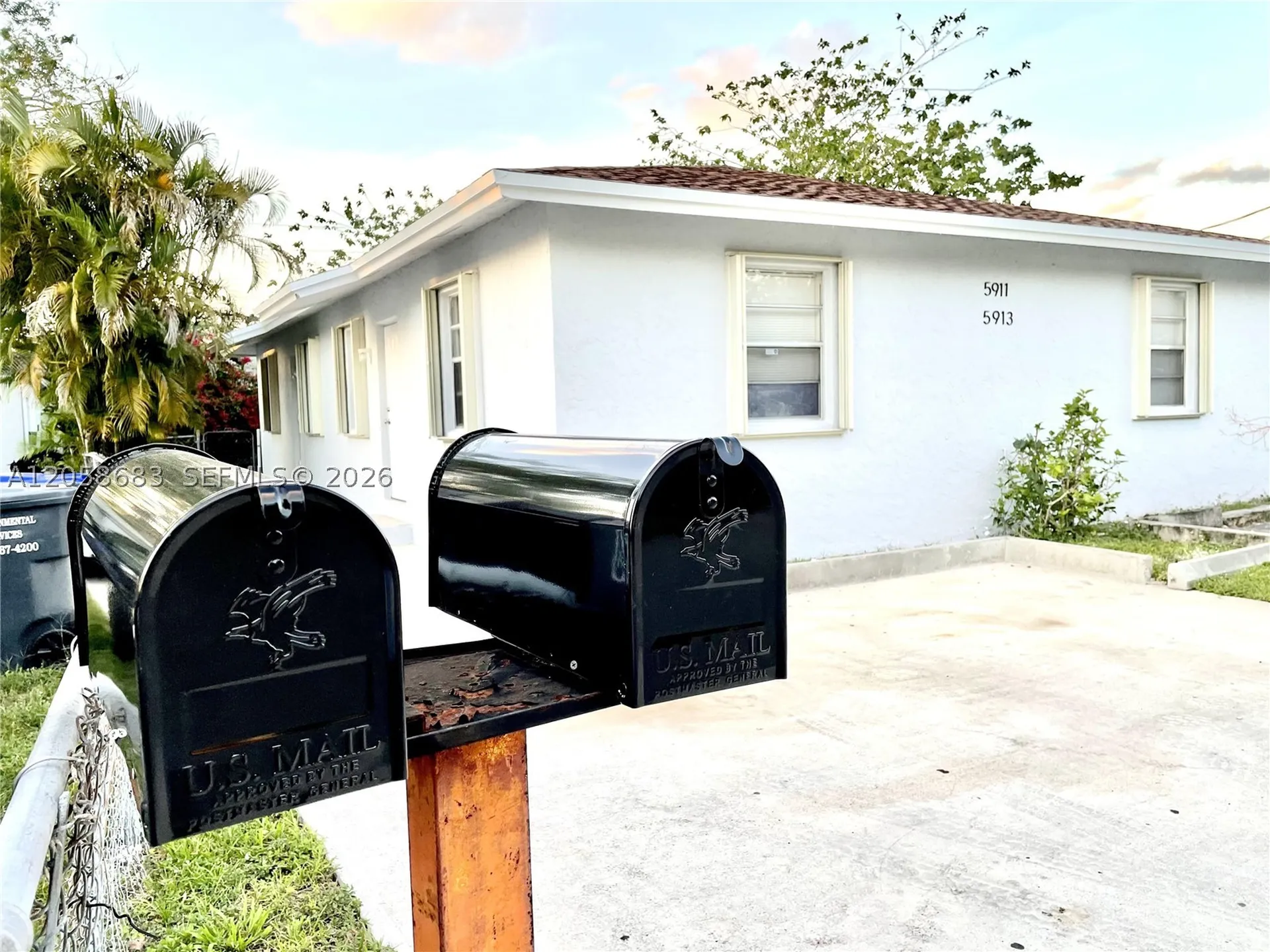 5911 Liberty Street Hollywood FL 33021