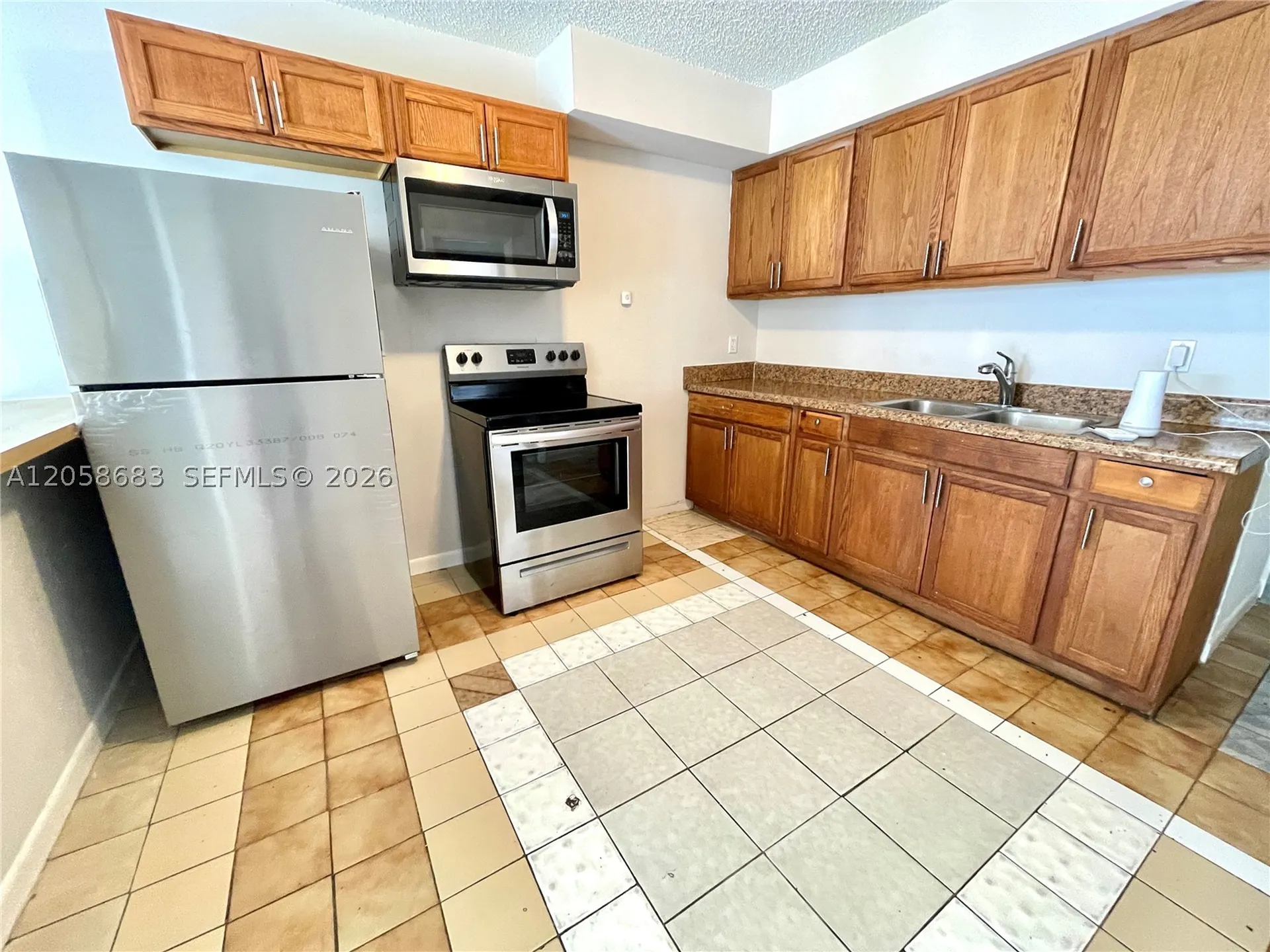 5911 Liberty Street Hollywood FL 33021