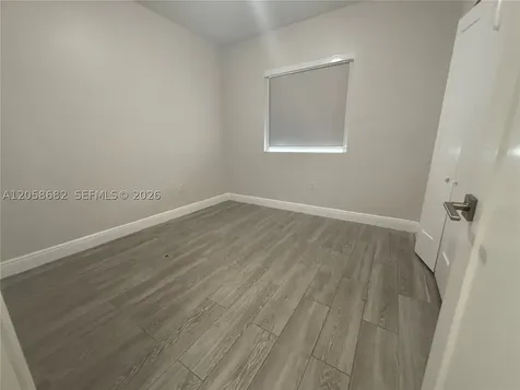 16 E Street Hialeah FL 33010