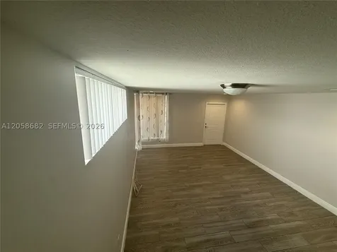 16 E Street Hialeah FL 33010