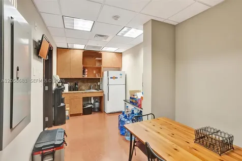 8850 W Oakland Park Boulevard Sunrise FL 33351